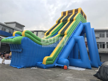 Outdoor Giant Inflatable Water Slide For Event , Tall Drop Kick Water Slide With Platform