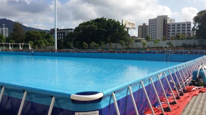square framed pool