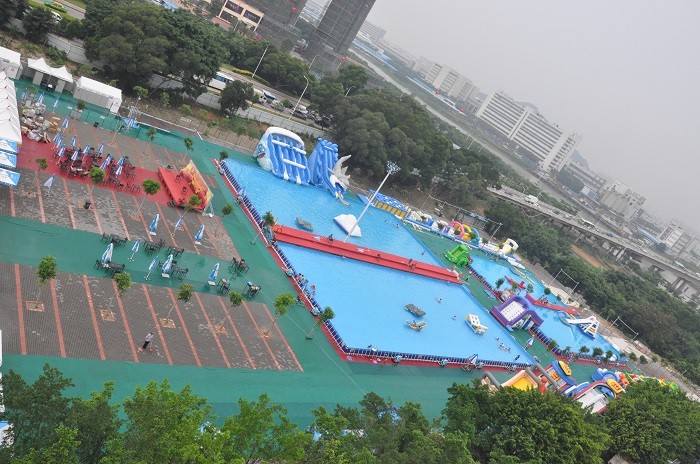 square framed pool