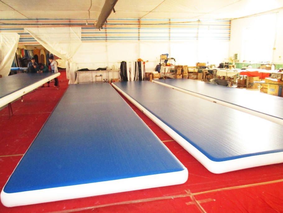 Outdoor Inflatable Air Track Gymnastics Mat / Inflatable Bouncing Mat