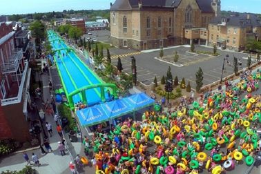 300 Meters Long Air Sealed Giant Inflatable Water Slide For A Family Fun Day