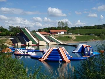 Resort Adventure Inflatable Waterpark Tremplins Water Jump - Lac - Arroques