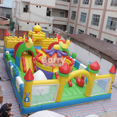 Plato PVC Inflatable Theme Parks Bouncy Castles Inflatable Amusement Park