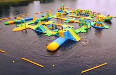 Outdoor Floating Inflatable Water Park 0.9mm PVC Inflatable Water Games