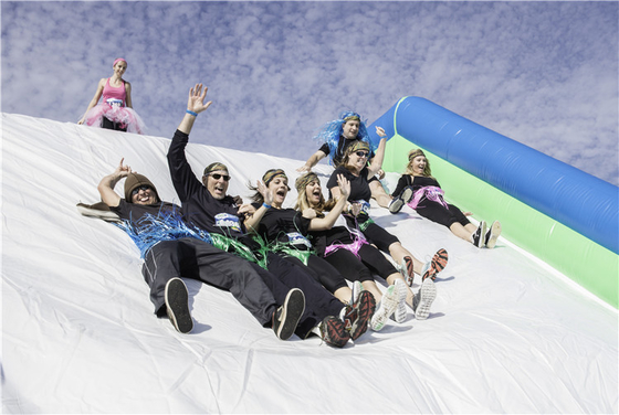 Customizable PVC 41x5.5x6m The Humps Inflatable 5k Events Competitive Game For Adults
