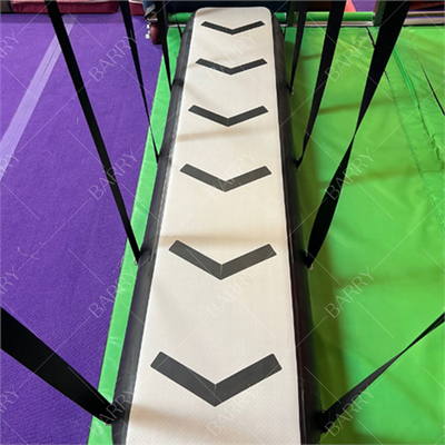 Indoor Playground Ninja Warrior Obstacle Course Inflatable Hanging Obstacle Parkour 8ft Air Bridge