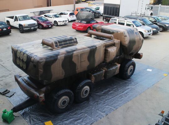 Oxford Cloth PVC Custom Mode Inflatable Dummy Military Cargo Truck