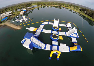 Amazing Children Giant Inflatable Water Park For Sea / Ocean 17x8m Customzied