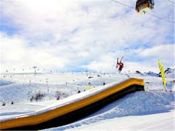 Custom Outdoor Big Inflatable Jump Airbag With Ramp For Skiing Or Bmx Bike Stunt Or FMX