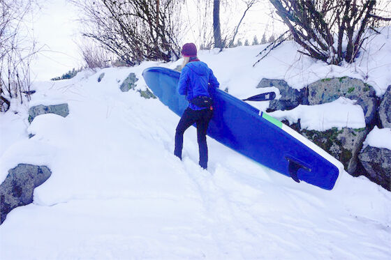 Blue Epoxy Resin Inflatable SUP Board For Snow Park