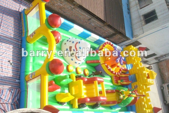 EN 14960 Inflatable Amusement Park Bouncy Castle With Slide Play Park