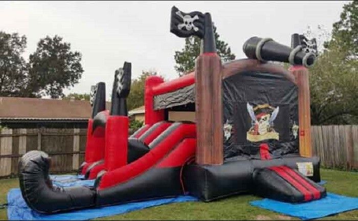 Customized Double Lane Pirate Inflatable Slide Jumping Bouncer Slide Combo