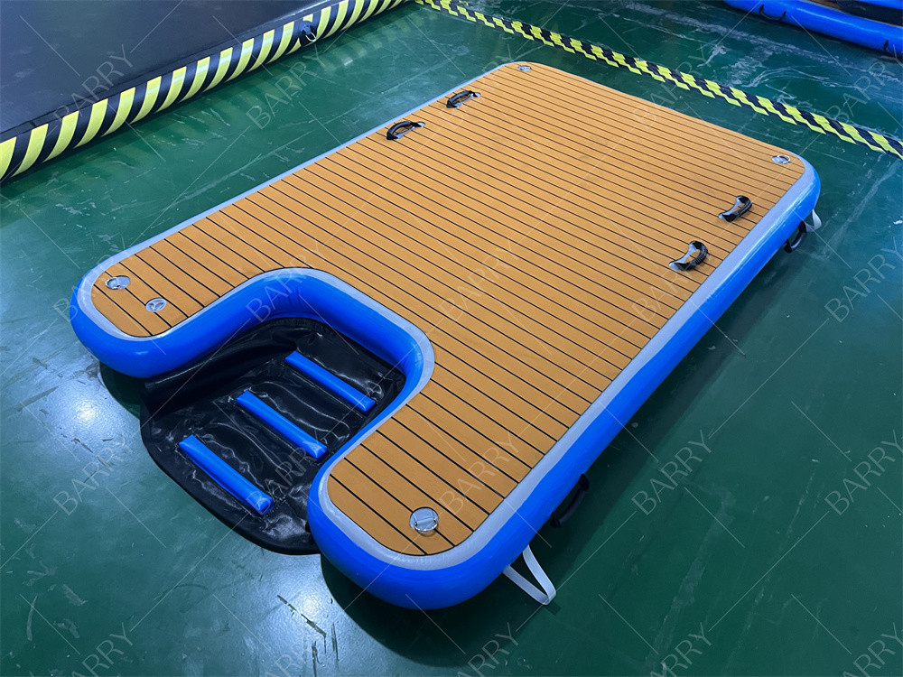 Wooden Color Adjustable Pet Ramp Folding Portable Dog Ramp For Lake And Pool
