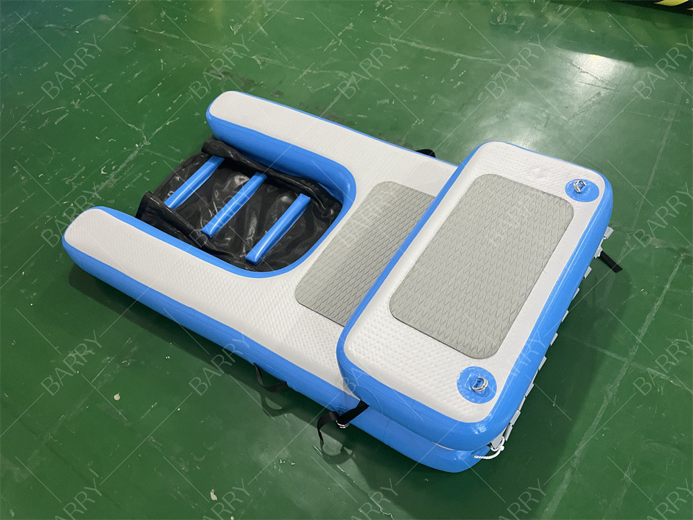 Safe And Stable Non-Slip PVC Inflatable Dog Water Rampfloating Platform Pet Climbing Mat For Pool Lake Dock