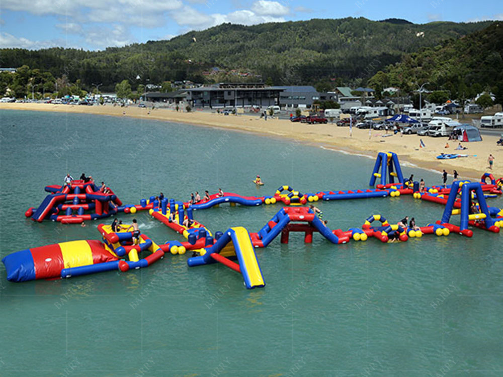 Amusement Park PVC Inflatable Floating Water Park Determined By The Size And Made Of PVC Material
