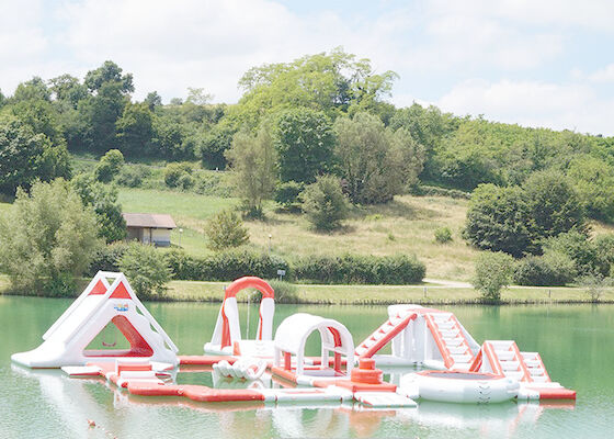 Giant Inflatable Water Playground Theme Park For Lake , Sea Or Resort